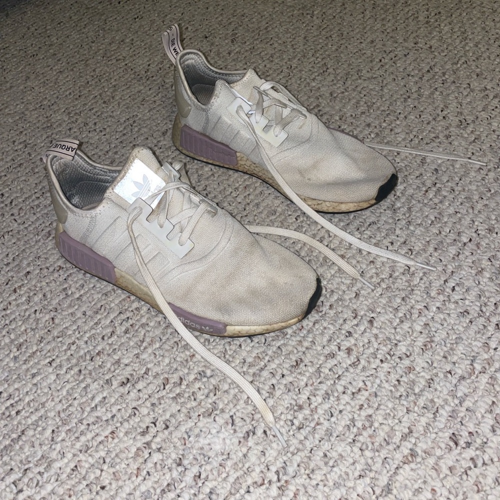 Addidas NMD R1s - Picture 2 of 3